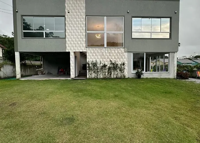 Residencial Valentina Jurere